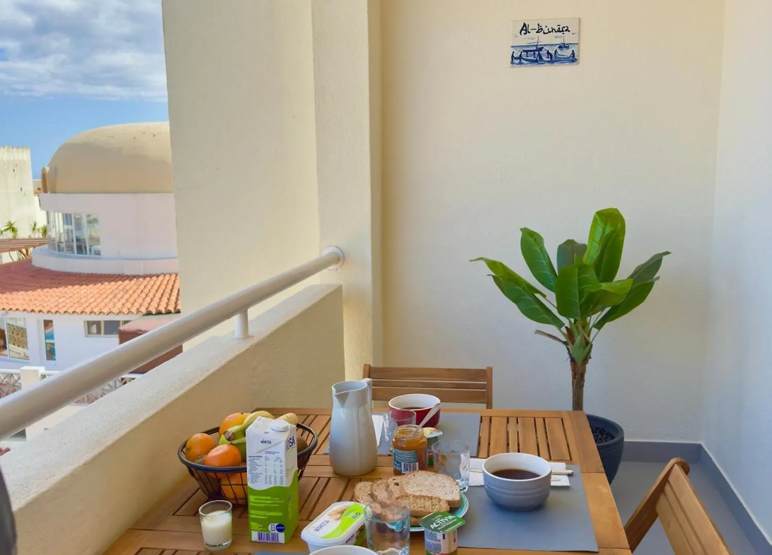 Apartment Les 3 Dauphins In Albufeira